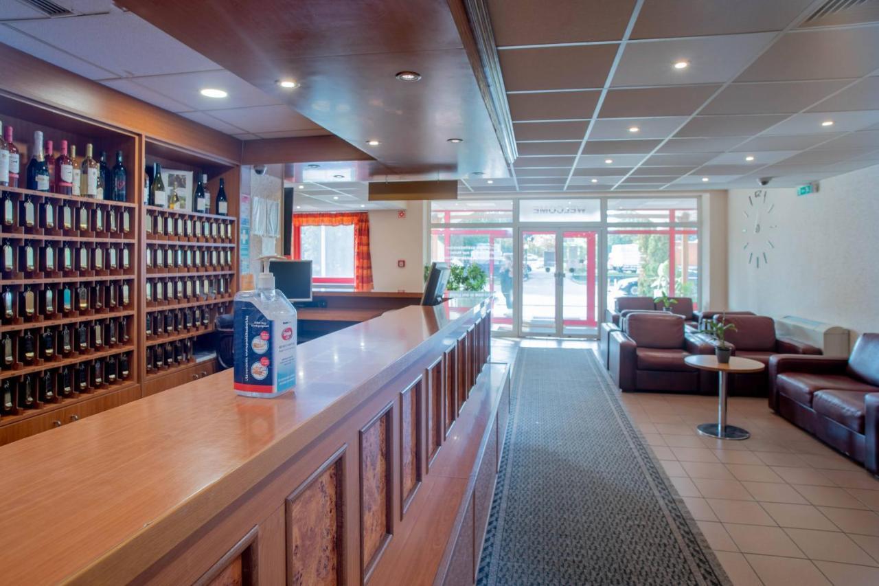 霍莫基拜斯特兰酒店 布达佩斯 外观 照片